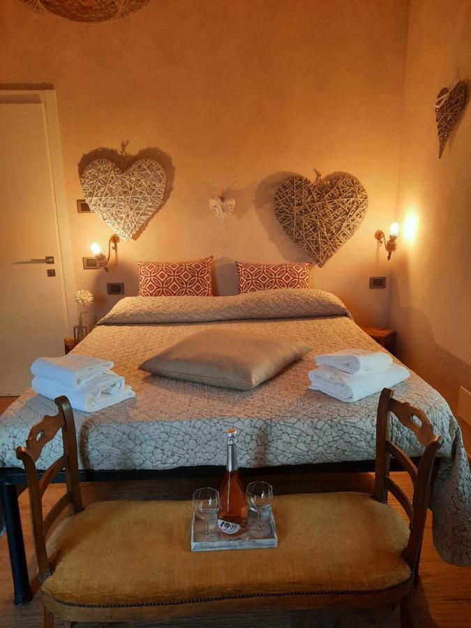 Villa Laura Castellinaldo Pokój zdjęcie