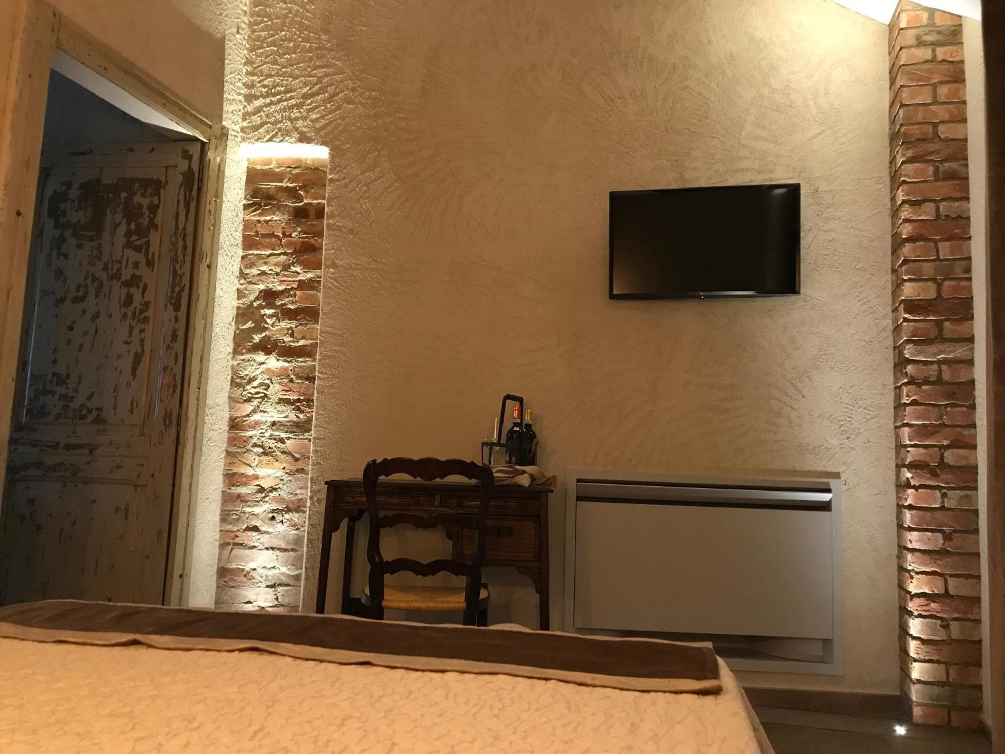 Villa Laura Castellinaldo Zewnętrze zdjęcie