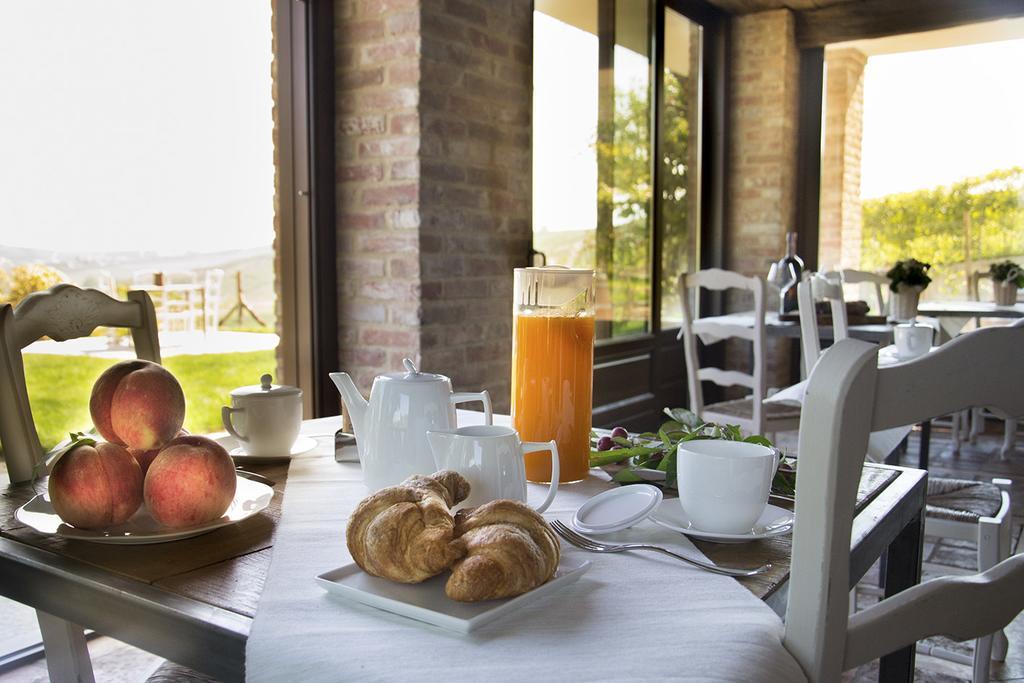 Villa Laura Castellinaldo Zewnętrze zdjęcie